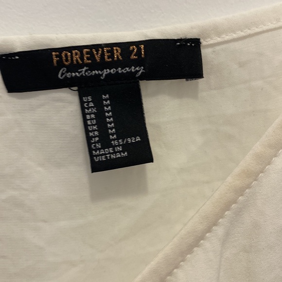 Forever 21 Top - Picture 2 of 3